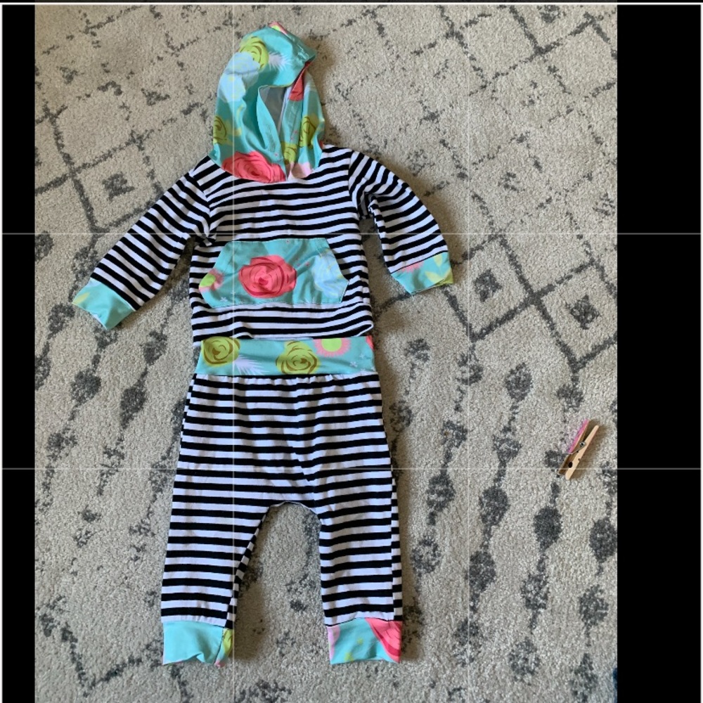Baby clothe